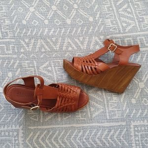 KENNETH COLE🔹Wedges (Leather)